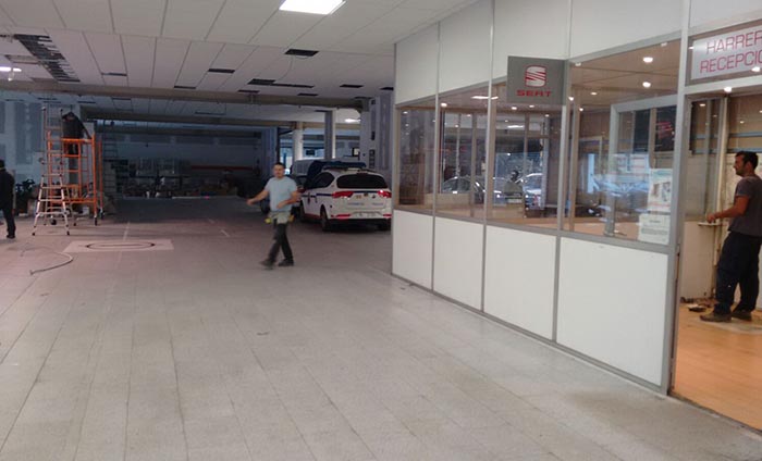 Workshop area with the previous floor.