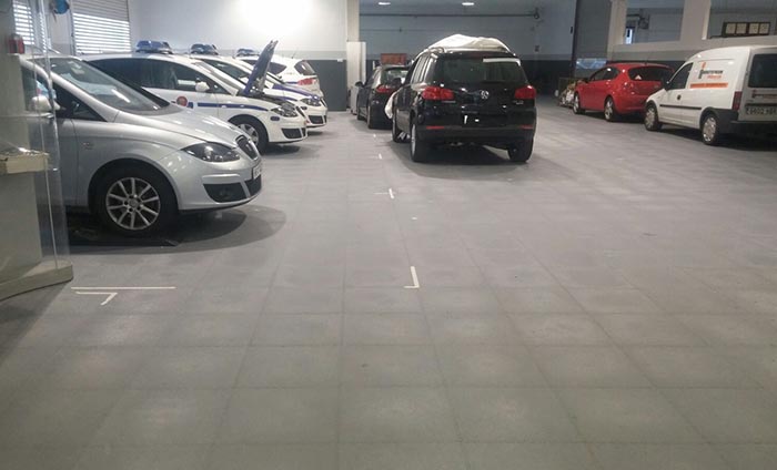 vinyl flooring - workshop flooring - Traficline