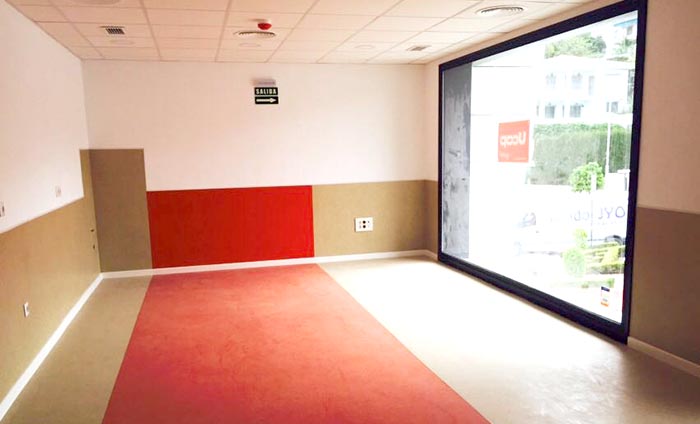 Vinyl flooring in rolls - acoustic flooring - Acoustyl