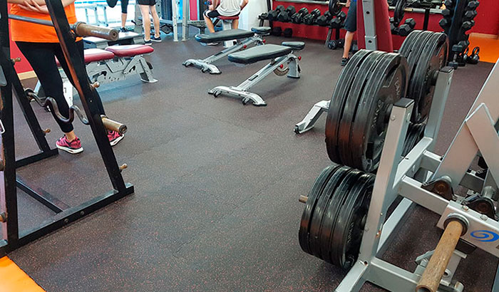 Rubber-floor-gymnasium---Floor-weights-room---Energy
