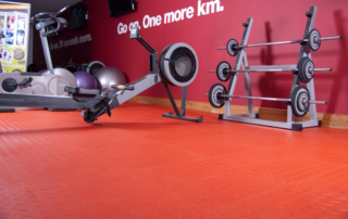 Sala cardio con Suelo deportivo pvc Modulfix