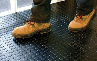 Suelos de goma con pastillas Suprastud