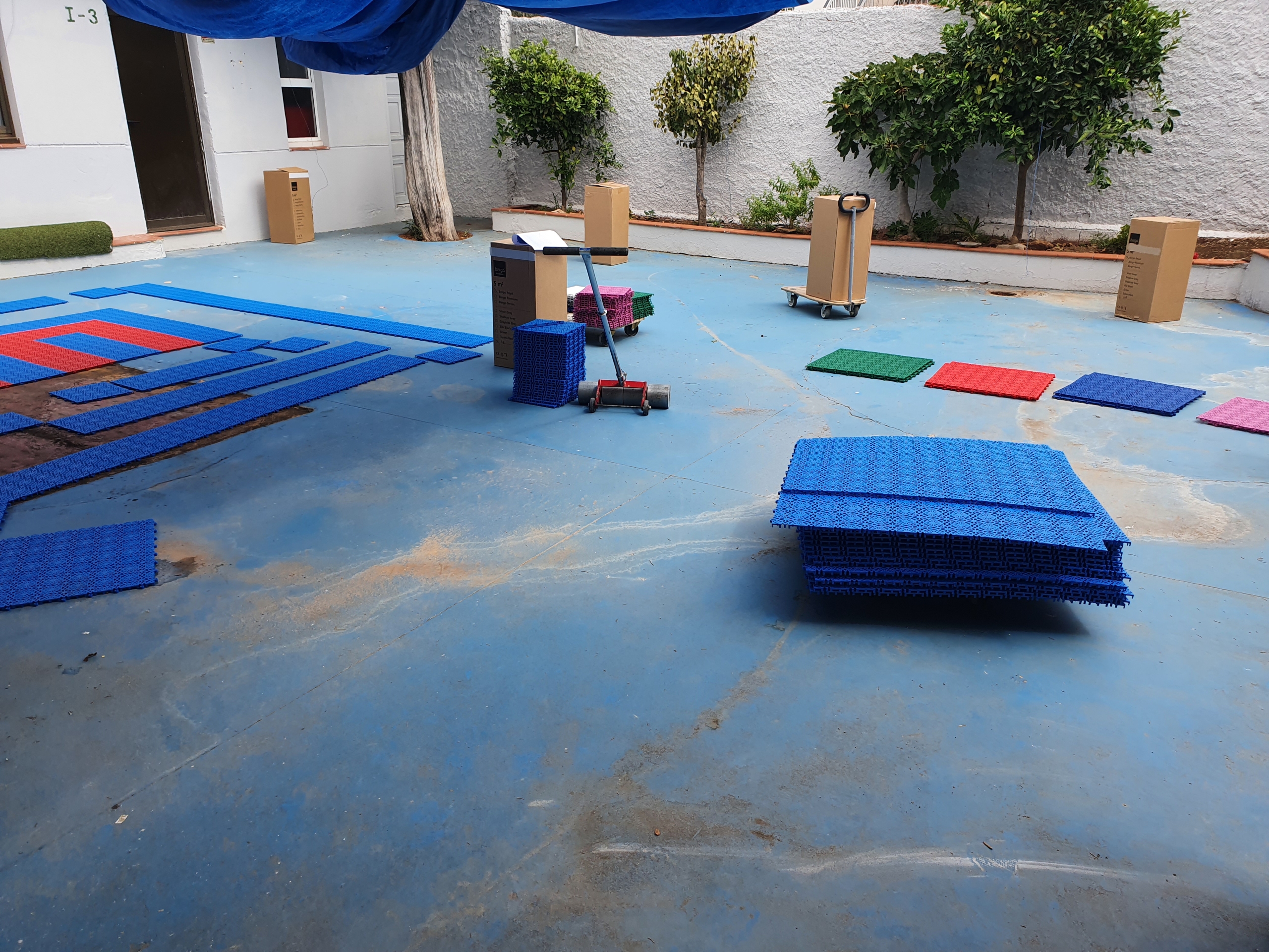 instalación de suelo modular en colegio instalación de suelo modular en colegio