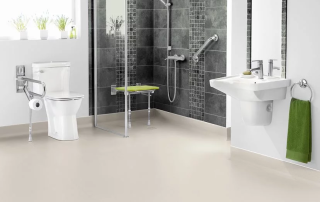 Suelo de vinilo Hydrosafe R11 para baño de geriátricos