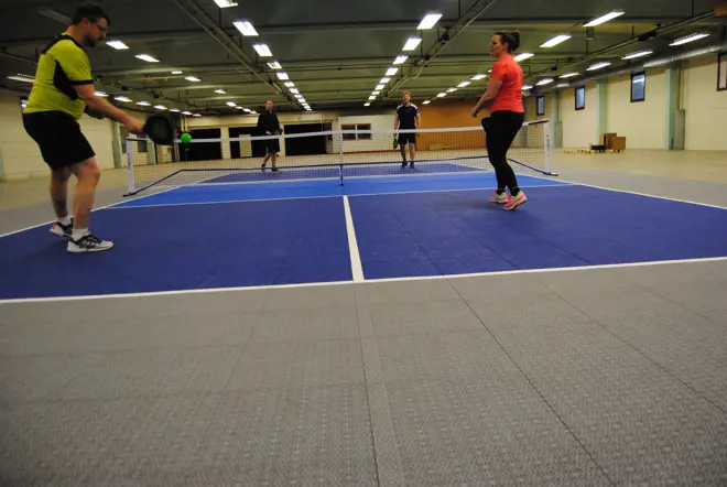 partido-pickleball-con-losetas-bergo-ultimate-flow Pista de Pickleball con losetas Bergo Ultimate Flow